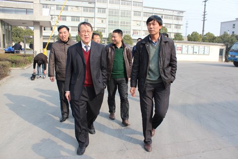 中国工程院王海舟院士到星火视察