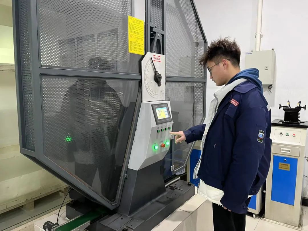 江苏星火特钢集团有限公司积极开展大学生企业实践活动